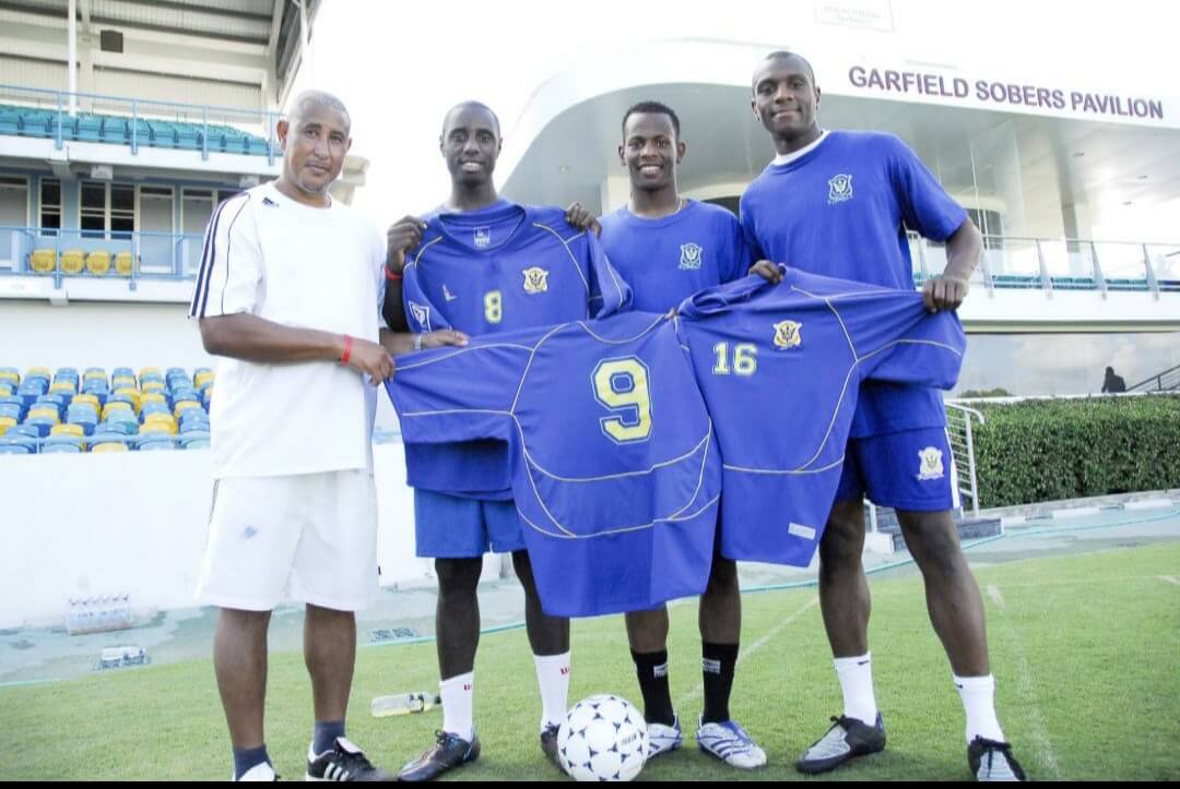 Emmerson Boyce with other football players