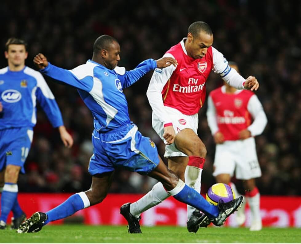 Emmerson Boyce playing